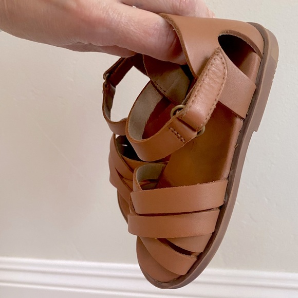 Zara brown toddler girl sandals - Picture 2 of 4